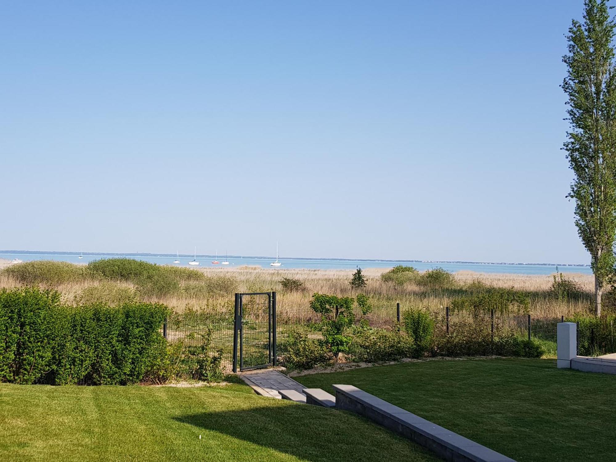 Coastline Balaton Apartment Alsoors Ngoại thất bức ảnh